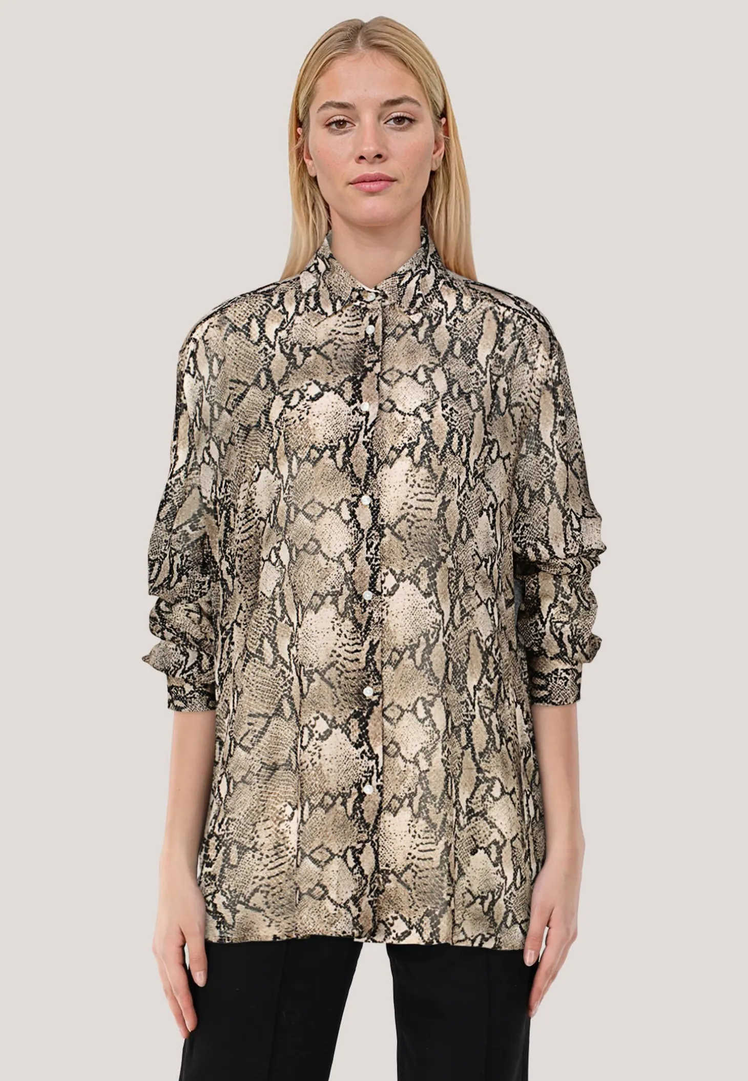Damen Bluse mit Python-Print THE BOYFRIEND Oversized Fit