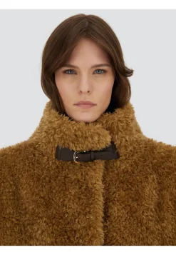 Damen Jacke aus Kunstfell