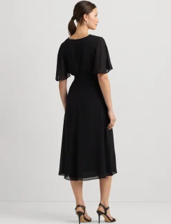 Damen Kleid in Wickeloptik Fit-and-Flare