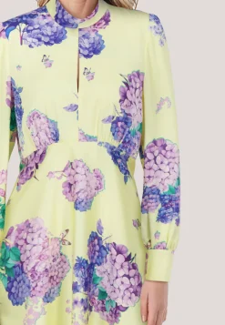 Damen Kleid mit Schluppe 70IES