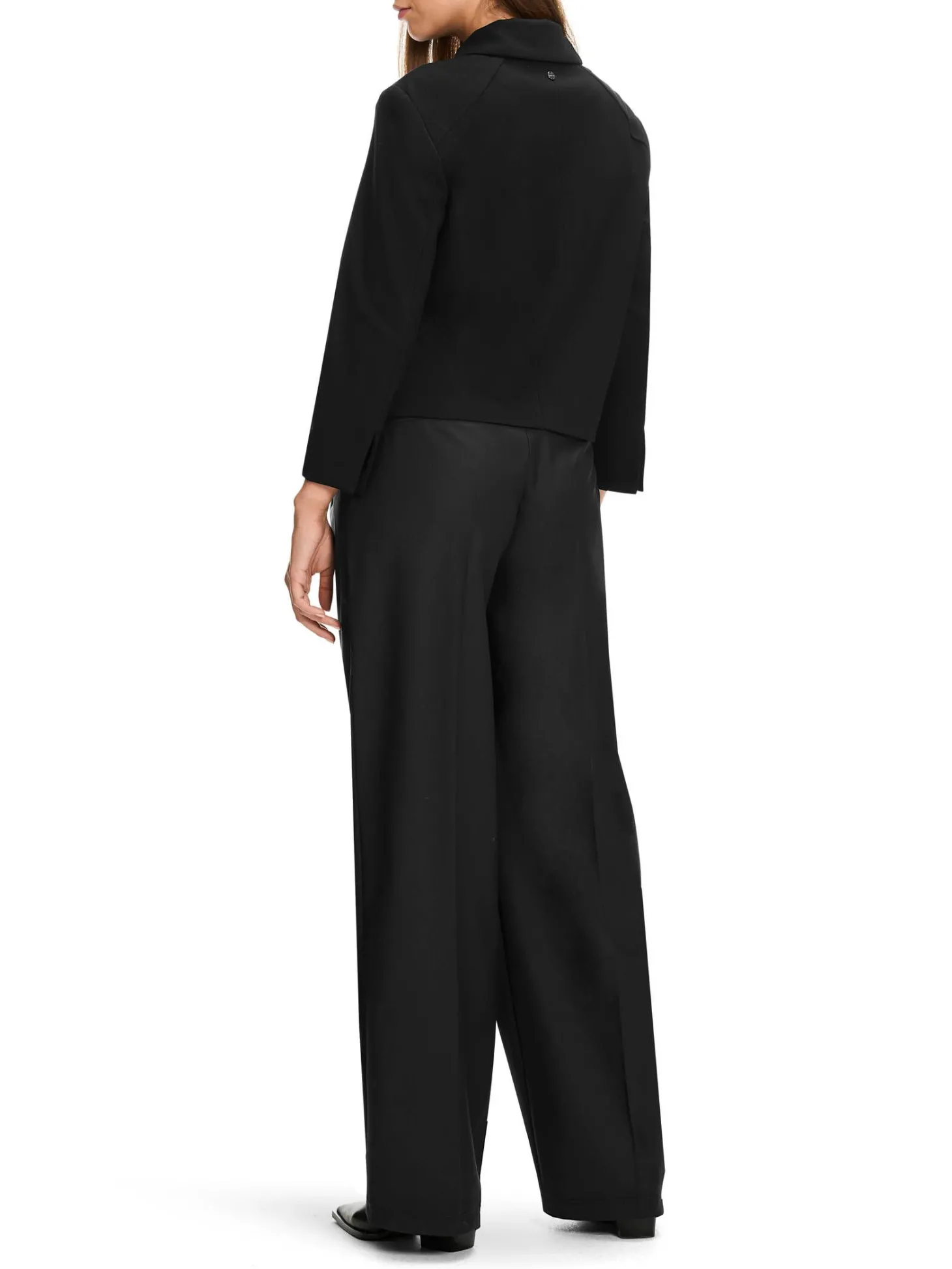 Damen Kurzjacke mit Ärmelschlitzen