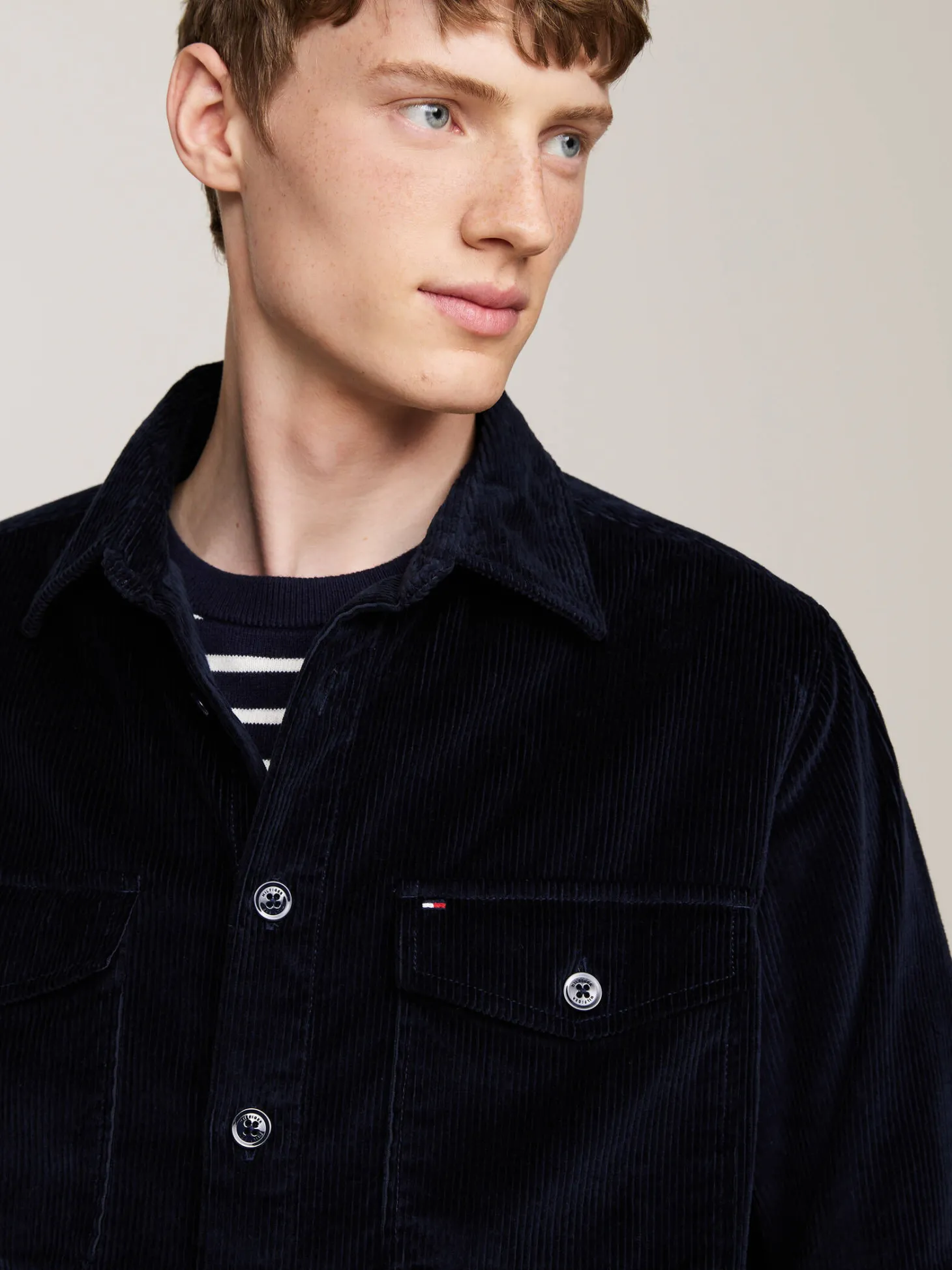 Herren Hemdjacke aus Cord CORDUROY OVERSHIRT Realxed Fit