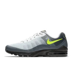 Herren Sneaker NIKE AIR MAX INVIGOR