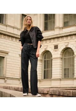 Jump-In-Hose Wide Leg